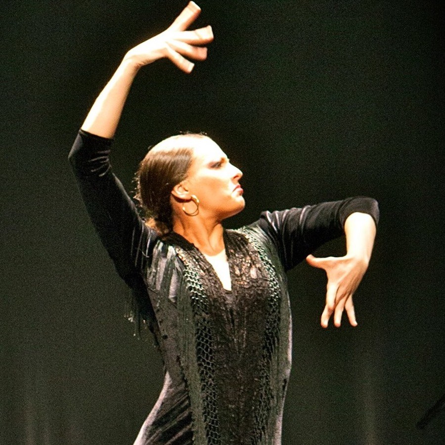 Lucía Ruibal al baile en Teatro Flamenco Madrid